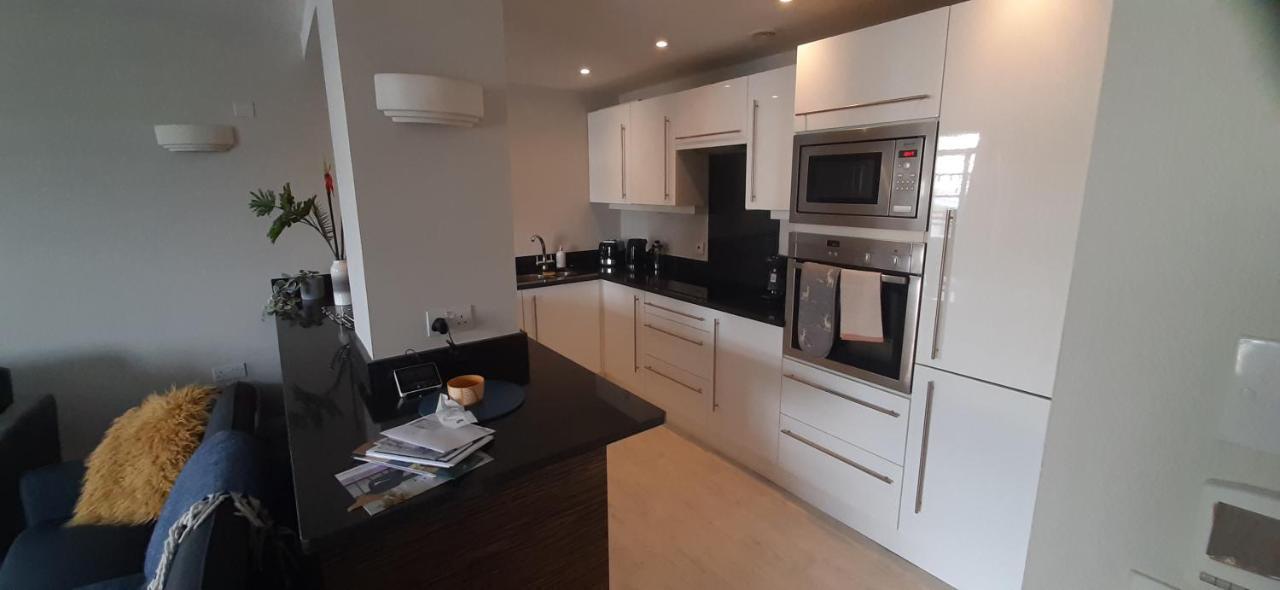 Rare Luxury Harbourview Apartment Sleeps 6 Torquay Exteriör bild